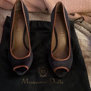 Massimo Dutti Black and Tan Peep Toe Heels